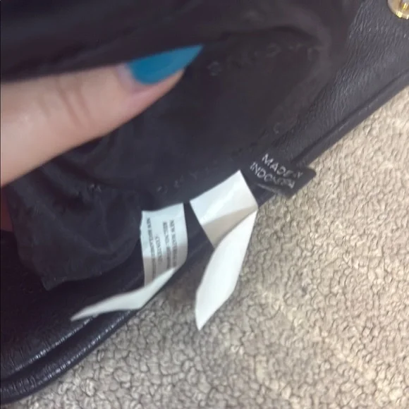 Black Leather Handbag - Picture 14 of 14